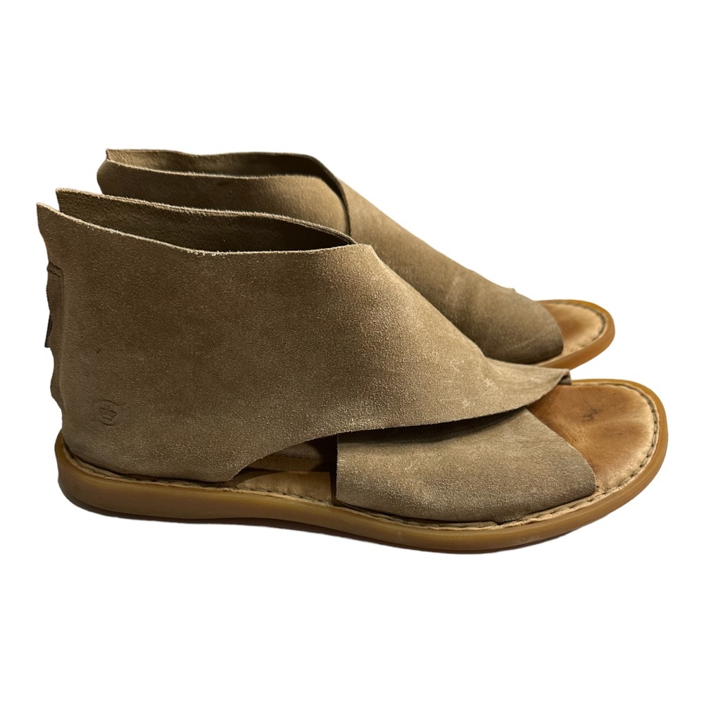 Born IWA Suede Sandals Beige Size 7